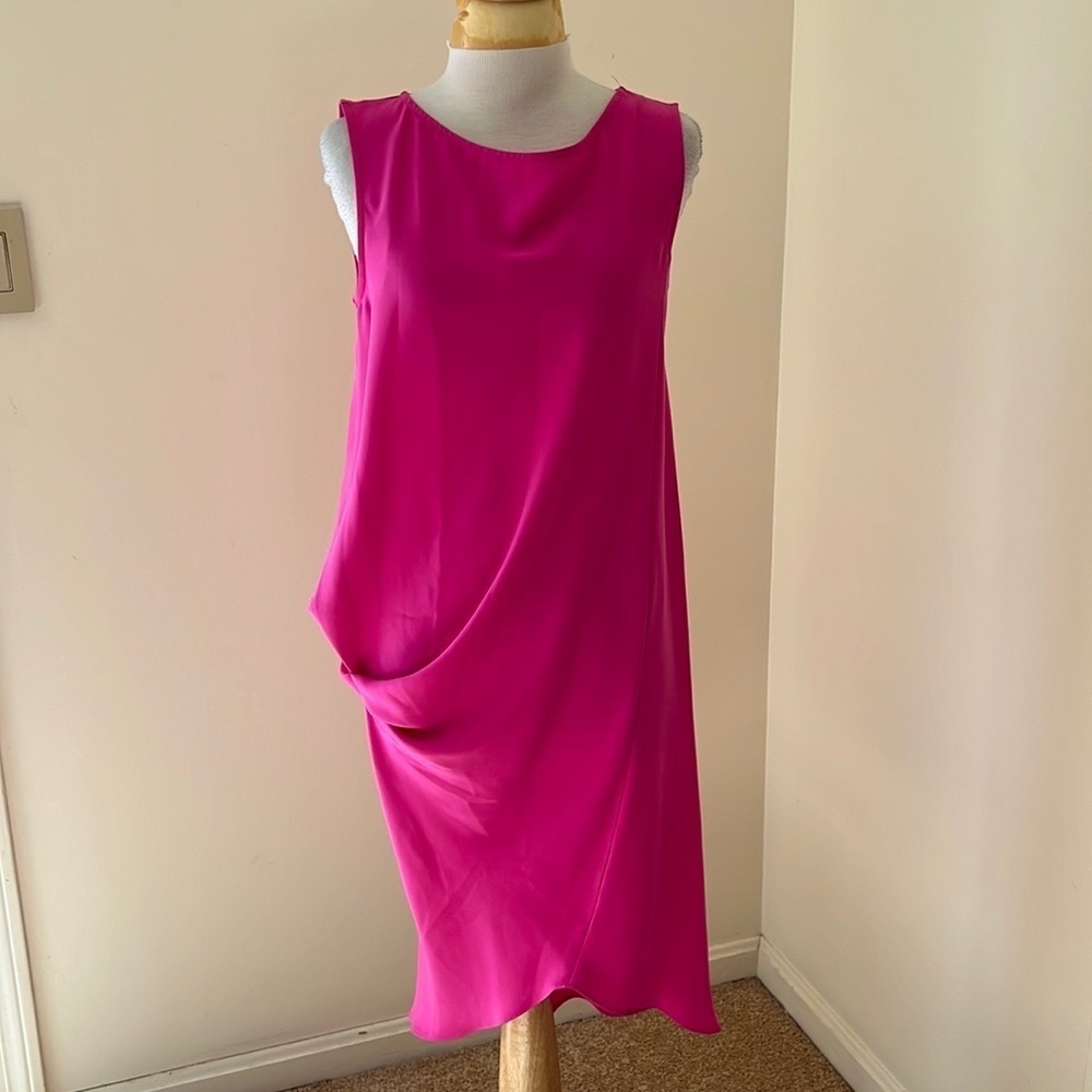 NWT! TRINA TURK Size S pink Mauna Loa dress